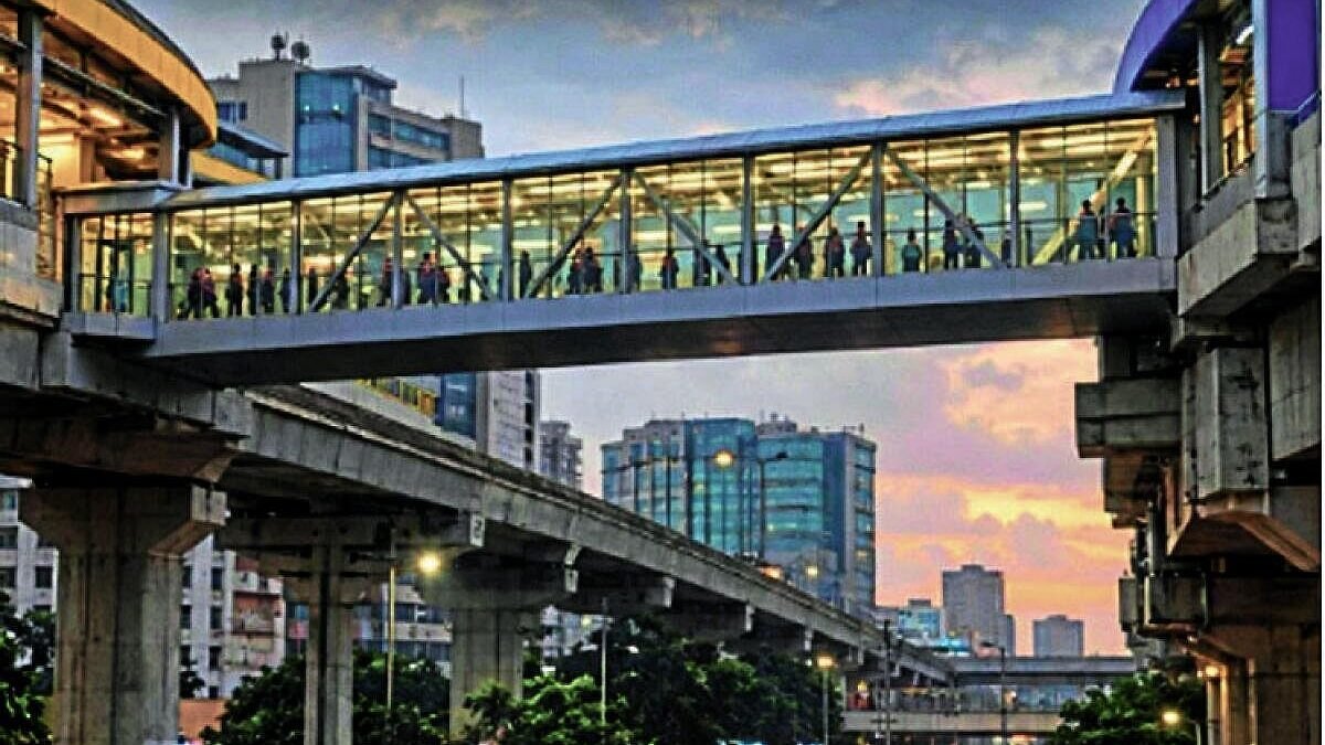 BMRCL awards ₹55.48 crore contract for skywalk travelator at Central Silk Board metro interchange